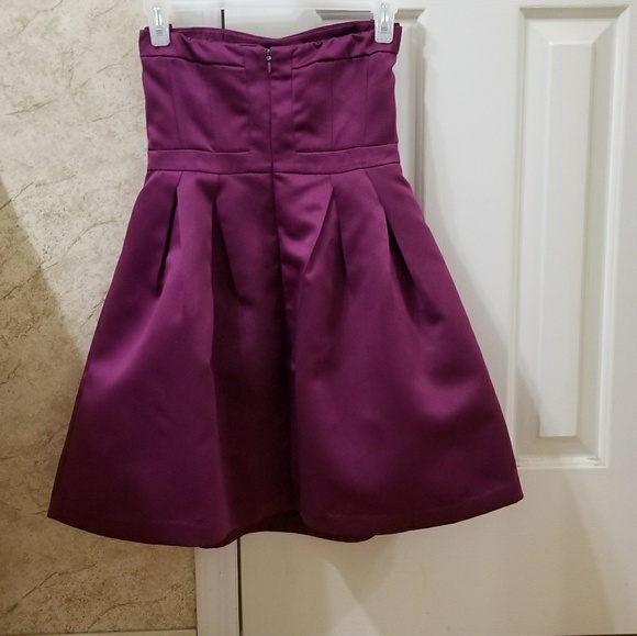 Prom dress - Picture 2 of 2